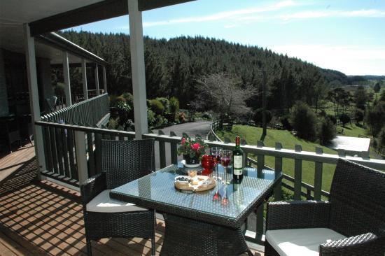 Karamu Valley Lodge Exterior photo